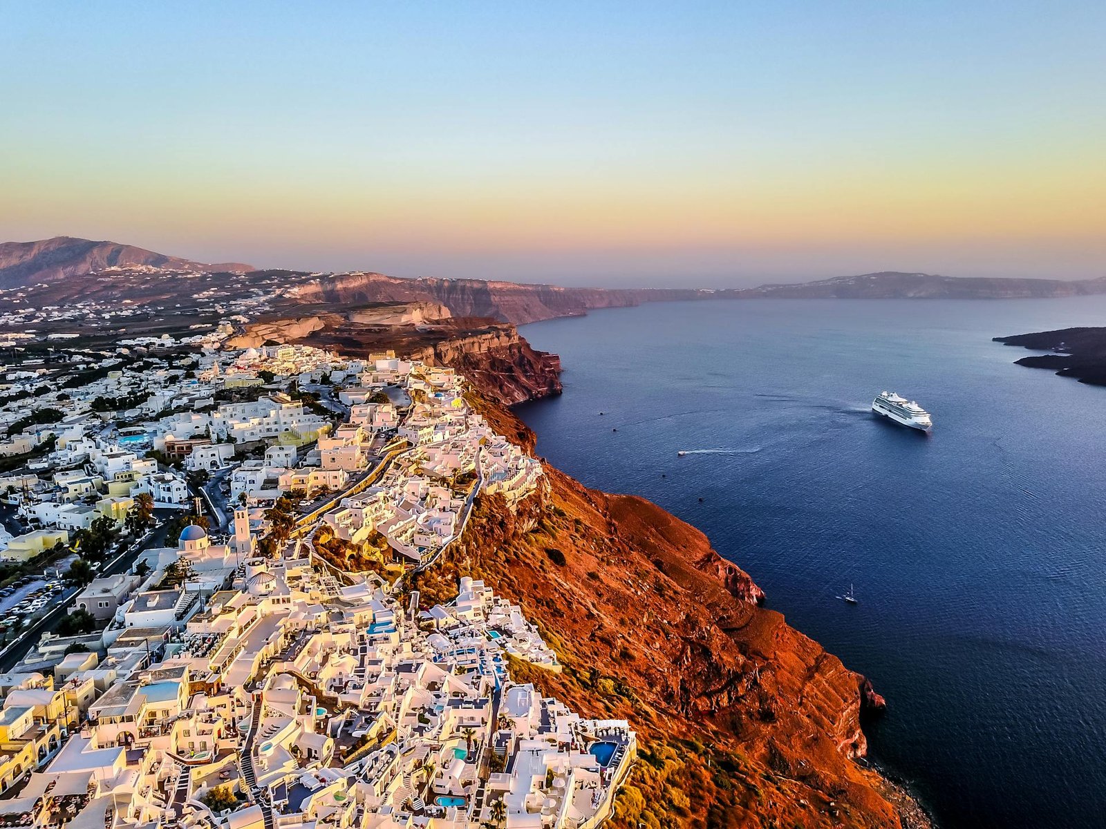 En este momento estás viendo Las 5 Mejores Islas Griegas Que Visitar (Las Más Increíbles)